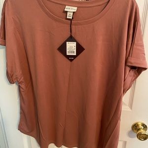 Ava and Viv NWT tee